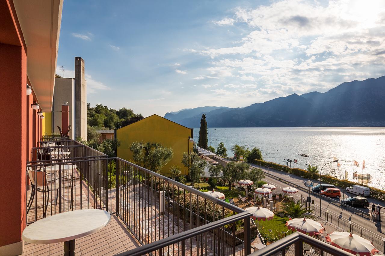 Hotel Oasi Beach Malcesine Exterior foto